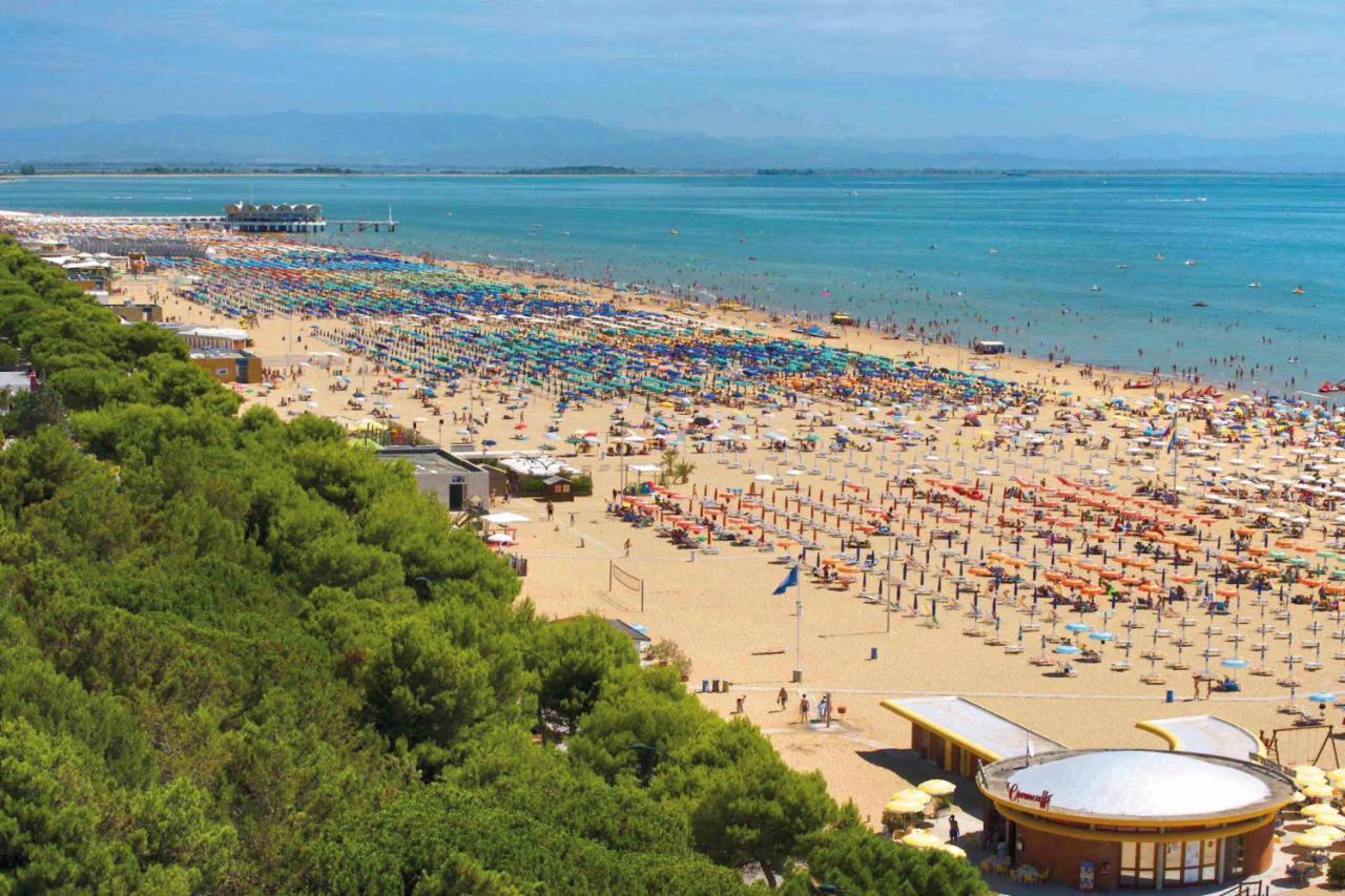 Villa Beethoven Lignano Sabbiadoro Eksteriør bilde