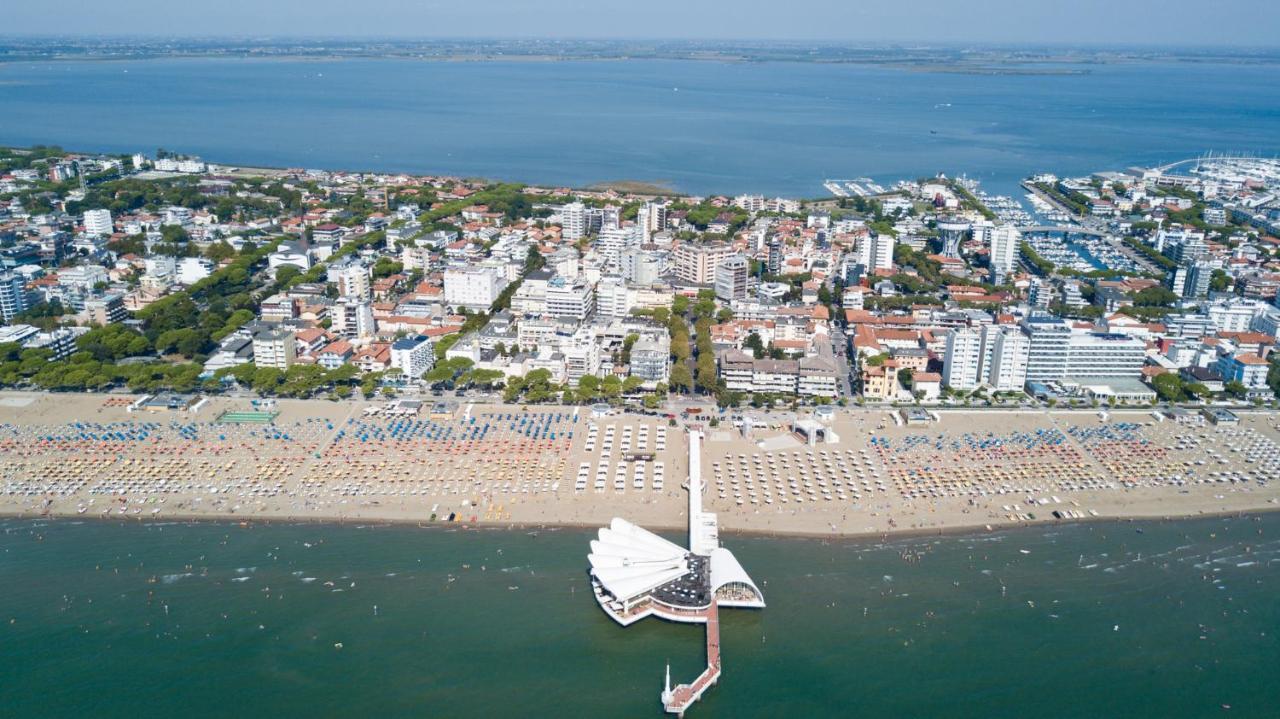 Villa Beethoven Lignano Sabbiadoro Eksteriør bilde